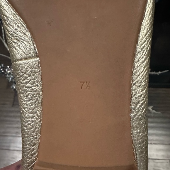 Gorgeous Tory Burch gold metallic tumbled leather Claire ballet flats SZ 7 1/2" - Picture 6 of 7